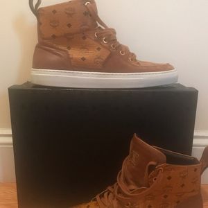 luxury mens sneakers